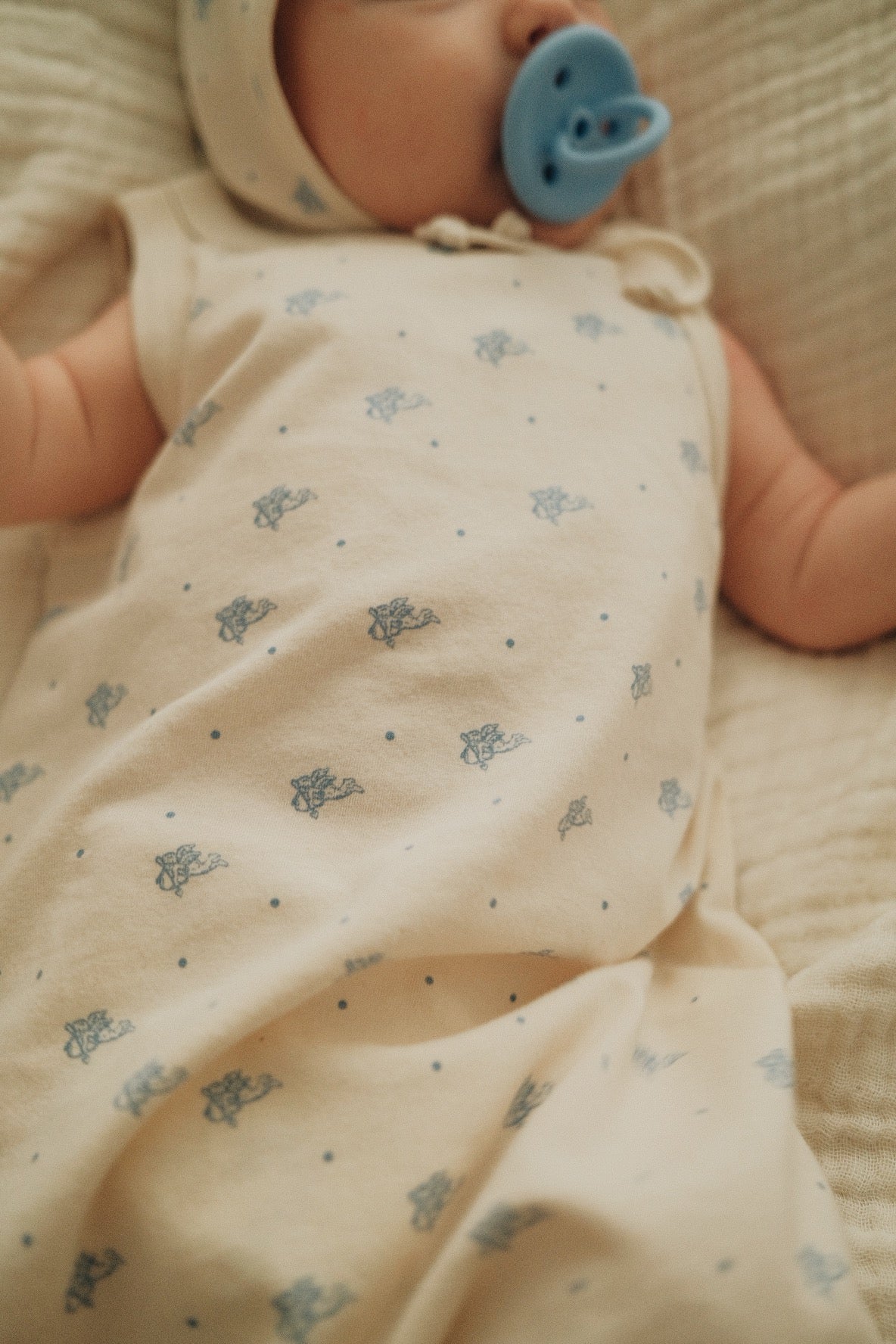 ANGEL SLEEVELESS ROMPER