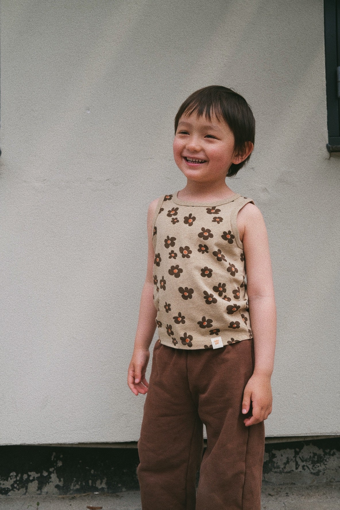 CHOCOLATE FLOWER TANK TOP