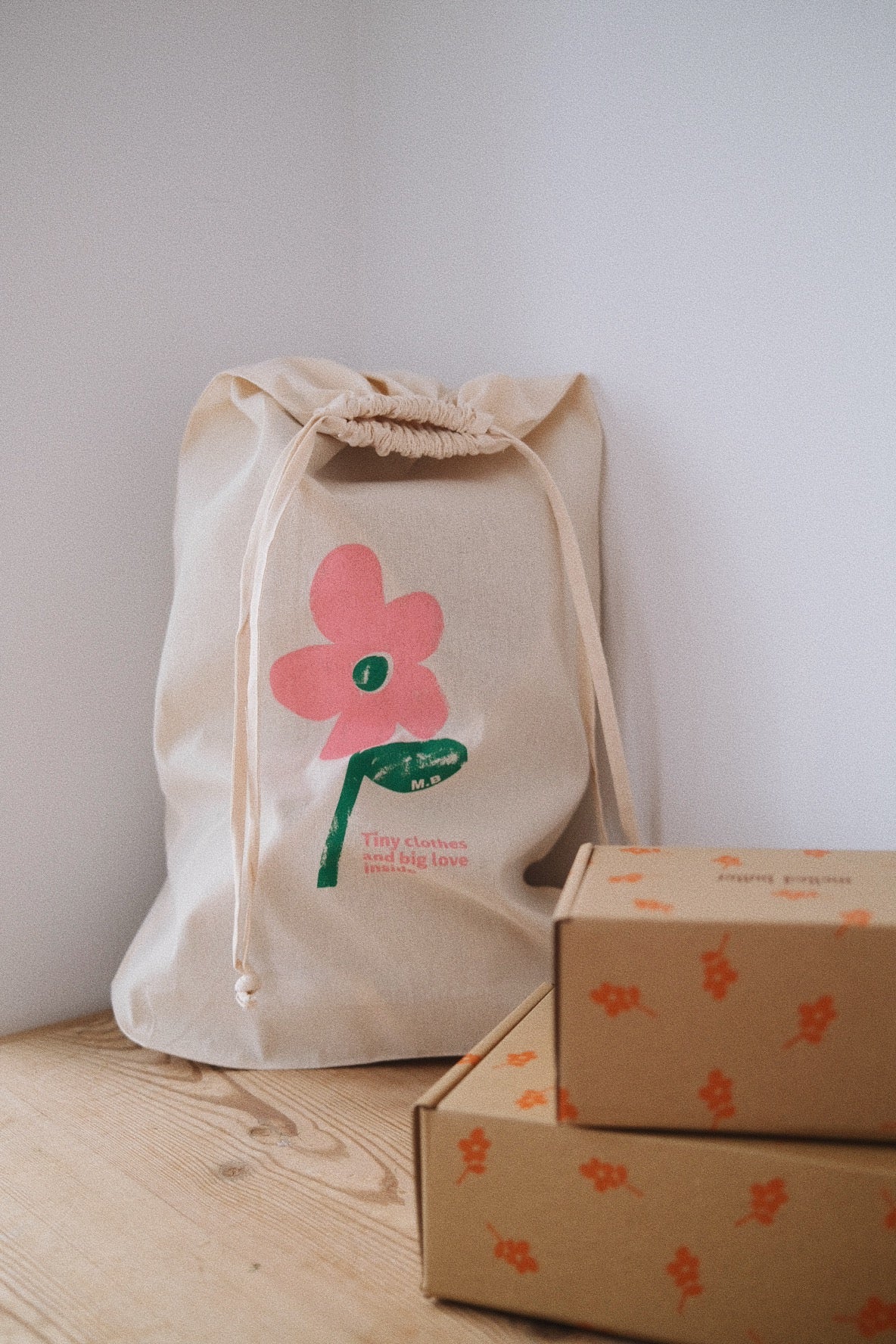 FLOWER GIFT BAG
