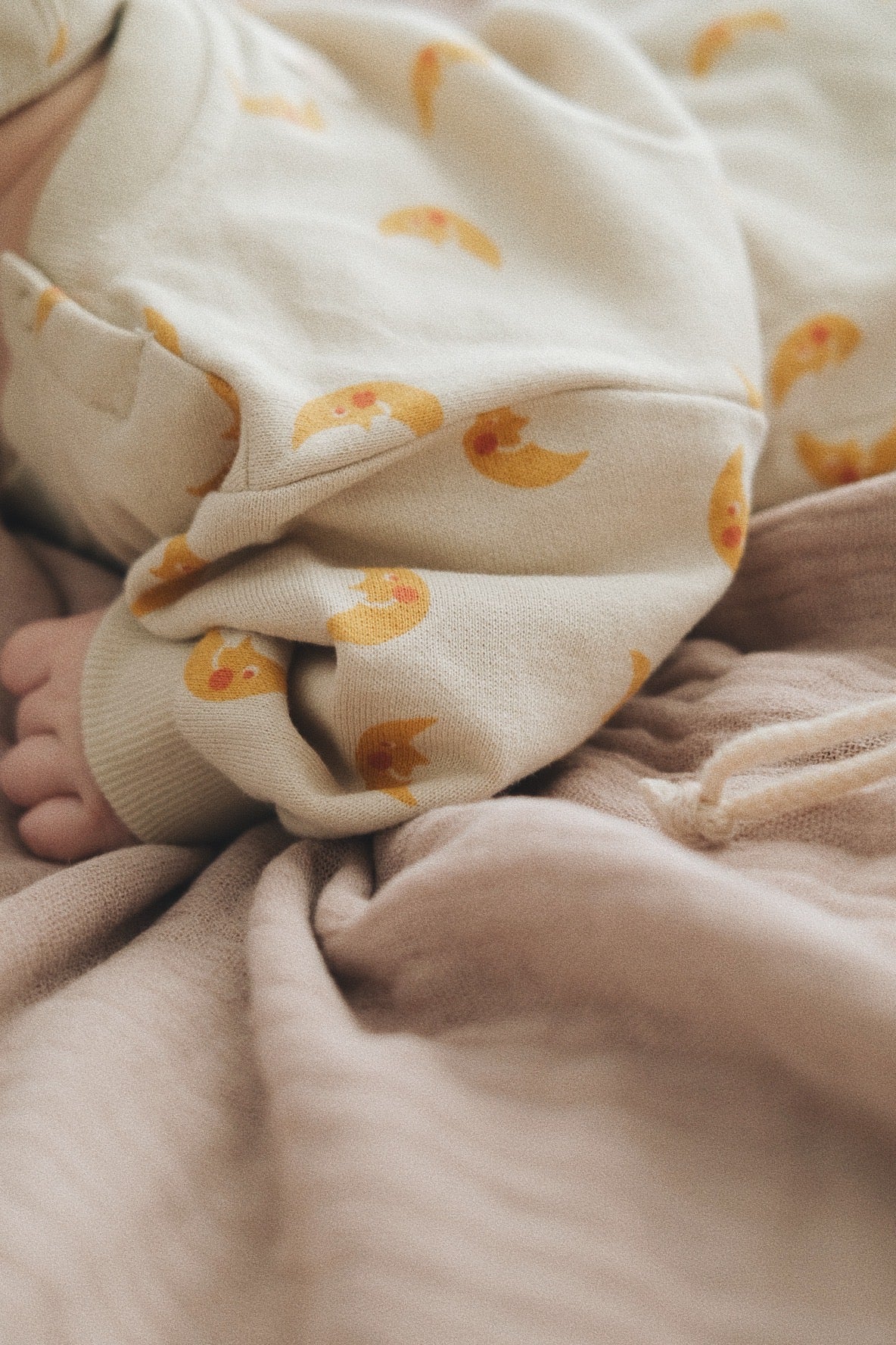 MOON OVERSIZED BODYSUIT