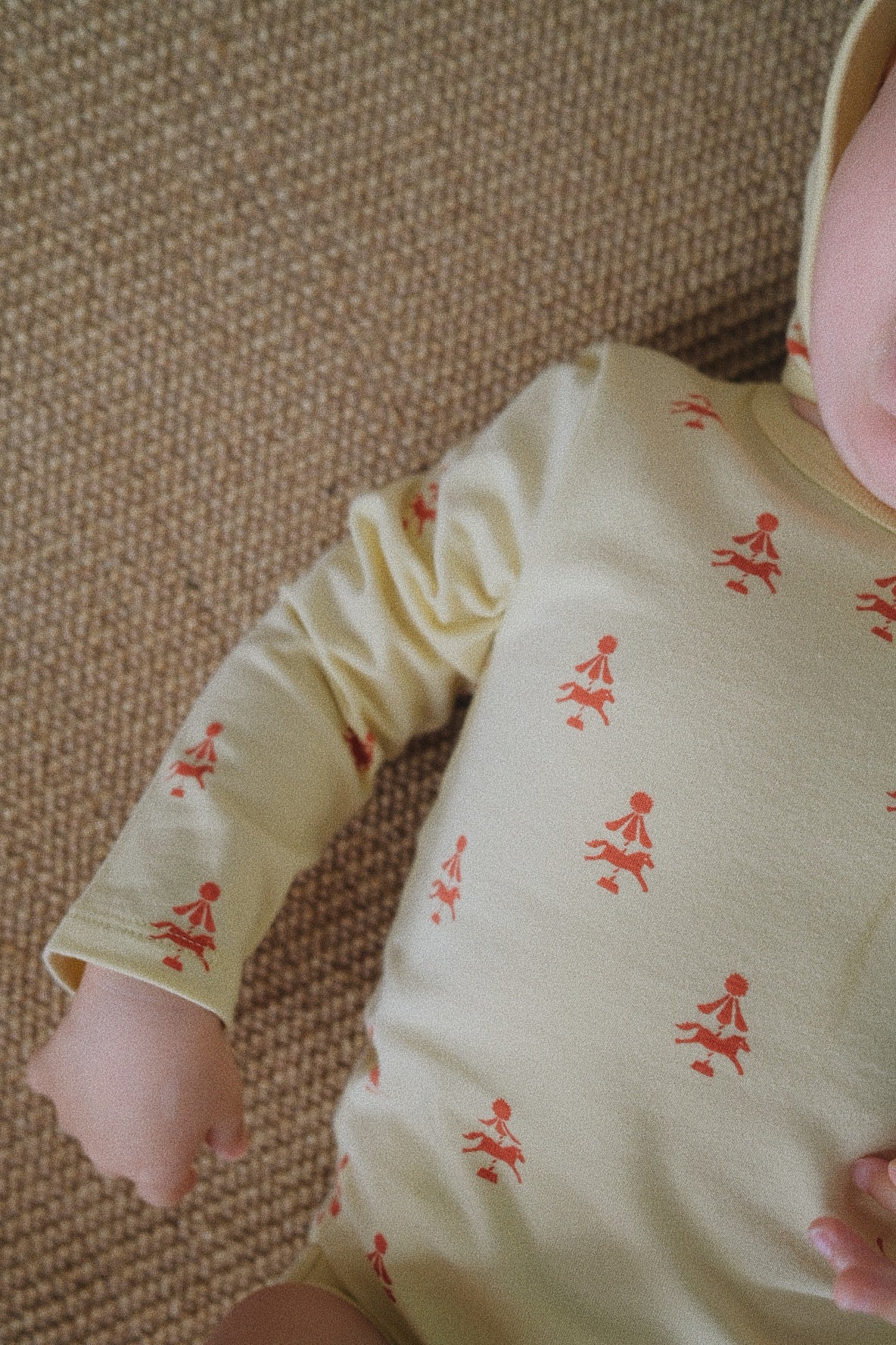 MERRY GO ROUND LONG SLEEVE BODYSUIT