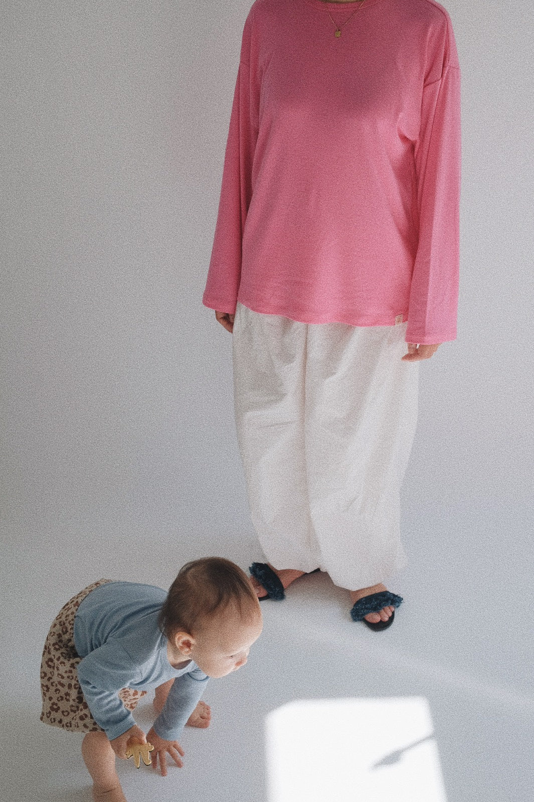 LITTLE COMFORT MAMA LONG SLEEVE T-SHIRT