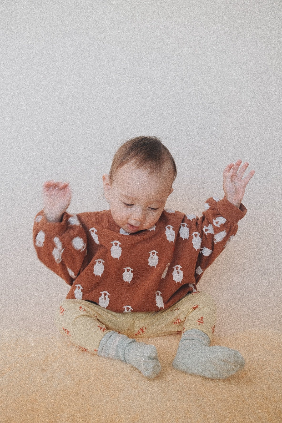 SHEEP OVERSIZED SWEATSHIRT