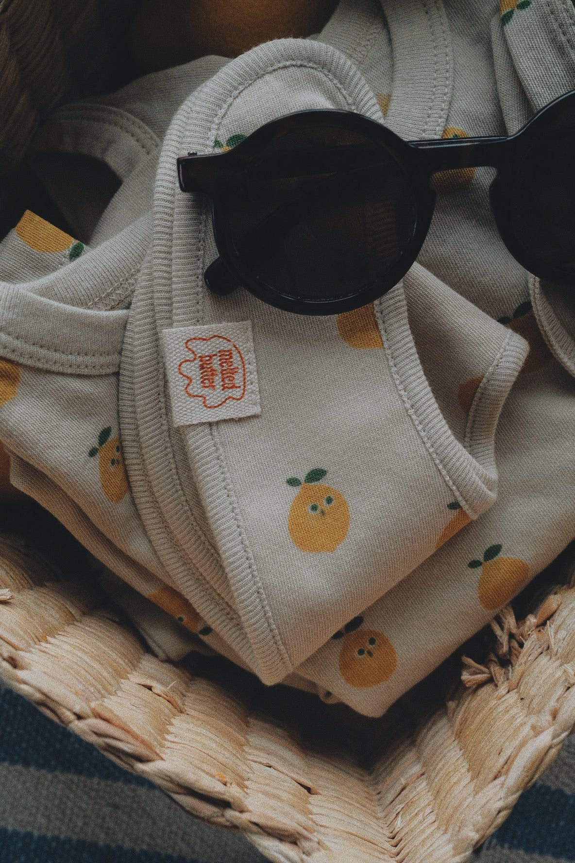 LEMON BIB