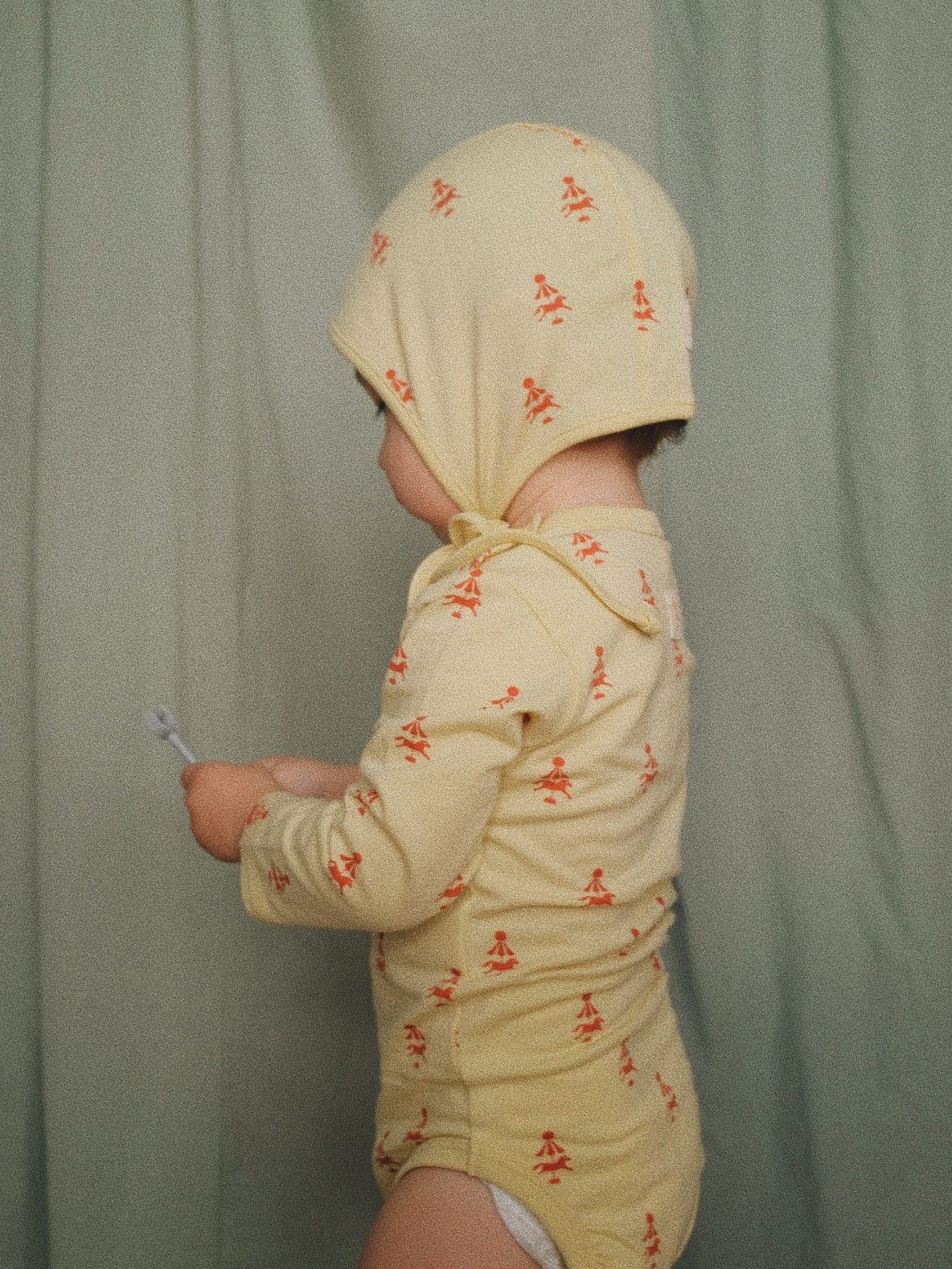 MERRY GO ROUND LONG SLEEVE BODYSUIT