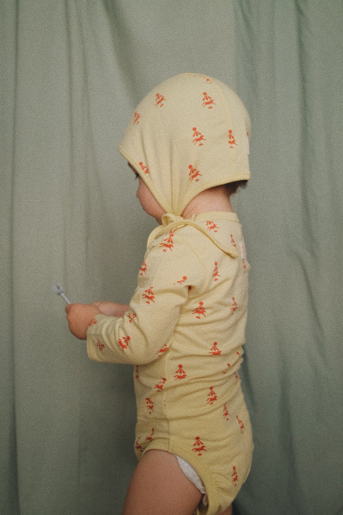 MERRY GO ROUND LONG SLEEVE BODYSUIT