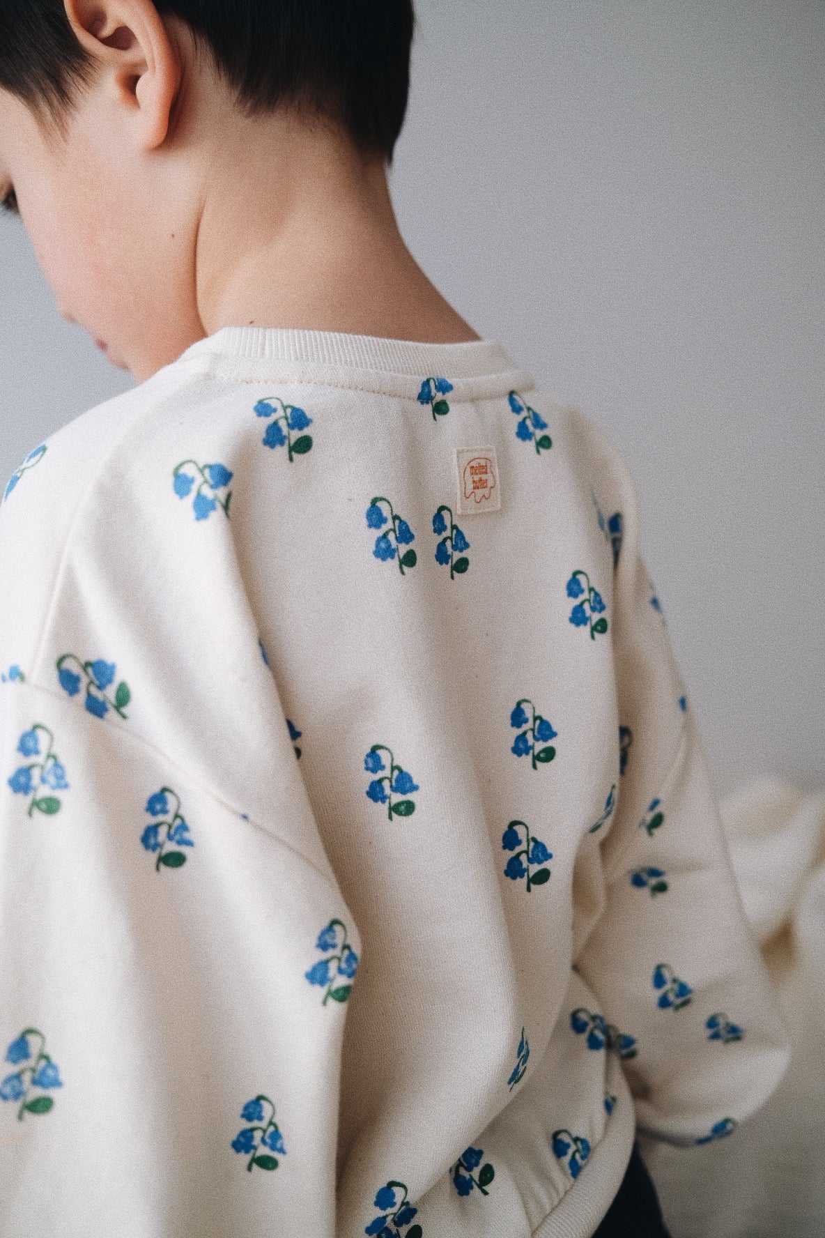 LILY OF THR VALLEY OVERSIZED SWEATSHIRT