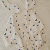 SWAN OVERSIZED BODYSUIT＋BONNET＋BIB GIFT BOX SET