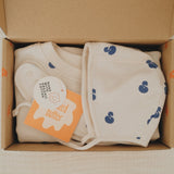 SWAN OVERSIZED BODYSUIT＋BONNET＋BIB GIFT BOX SET