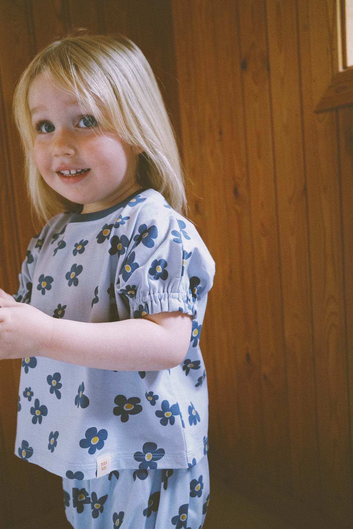 FLOWER OCEAN PUFF SLEEVE T-SHIRT